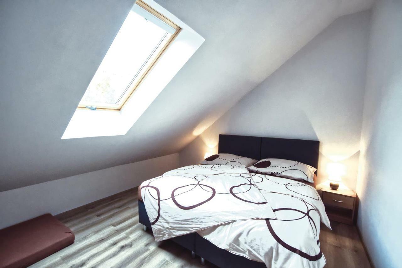 "U Capa" Krasny Apartman V Sedleci Sedlec  Exterior foto