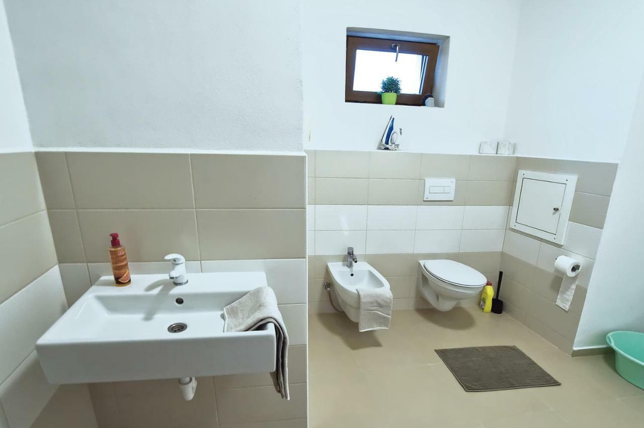 "U Capa" Krasny Apartman V Sedleci Sedlec  Exterior foto